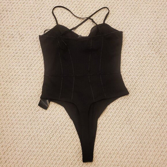 Guess bodysuit - Picture 2 of 3